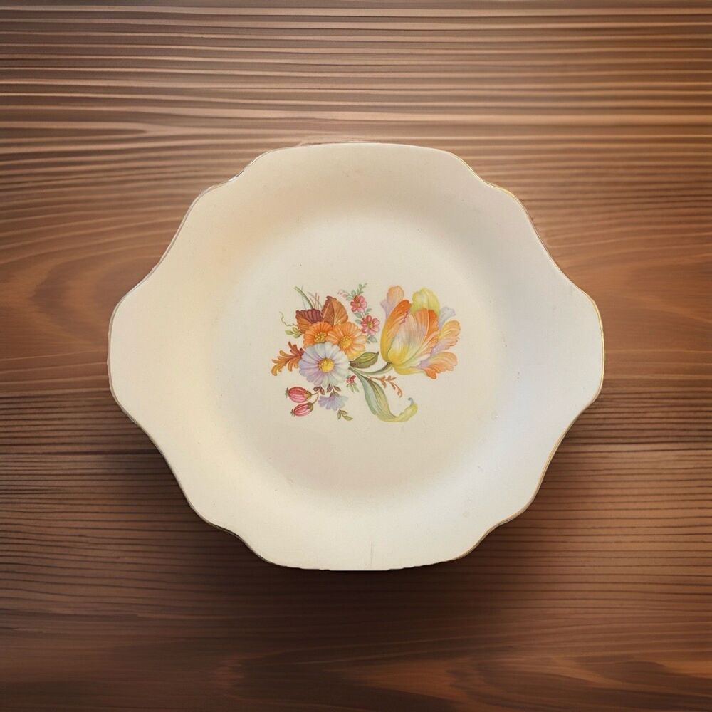 Royal China Warranted Serving Platter Sweetheart Design 22 Karat Gold Trim